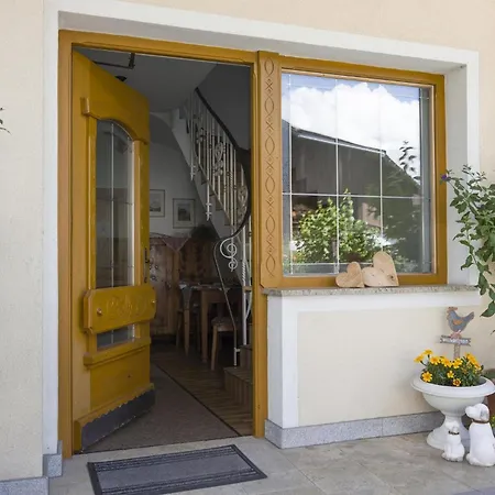 Stoanerhof Apartment Fuegen