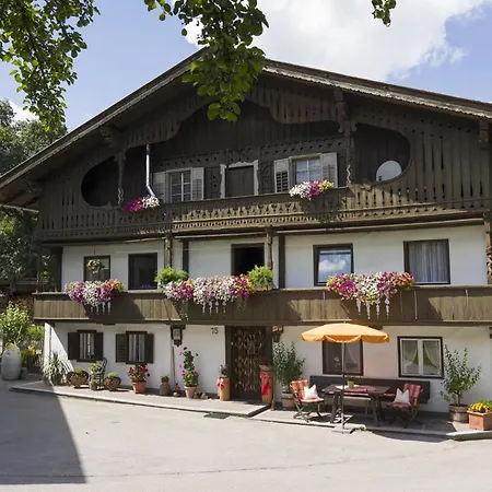 Apartment Stoanerhof Fuegen