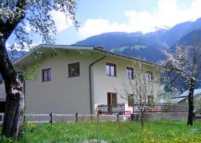 Stoanerhof Appartement Fügen